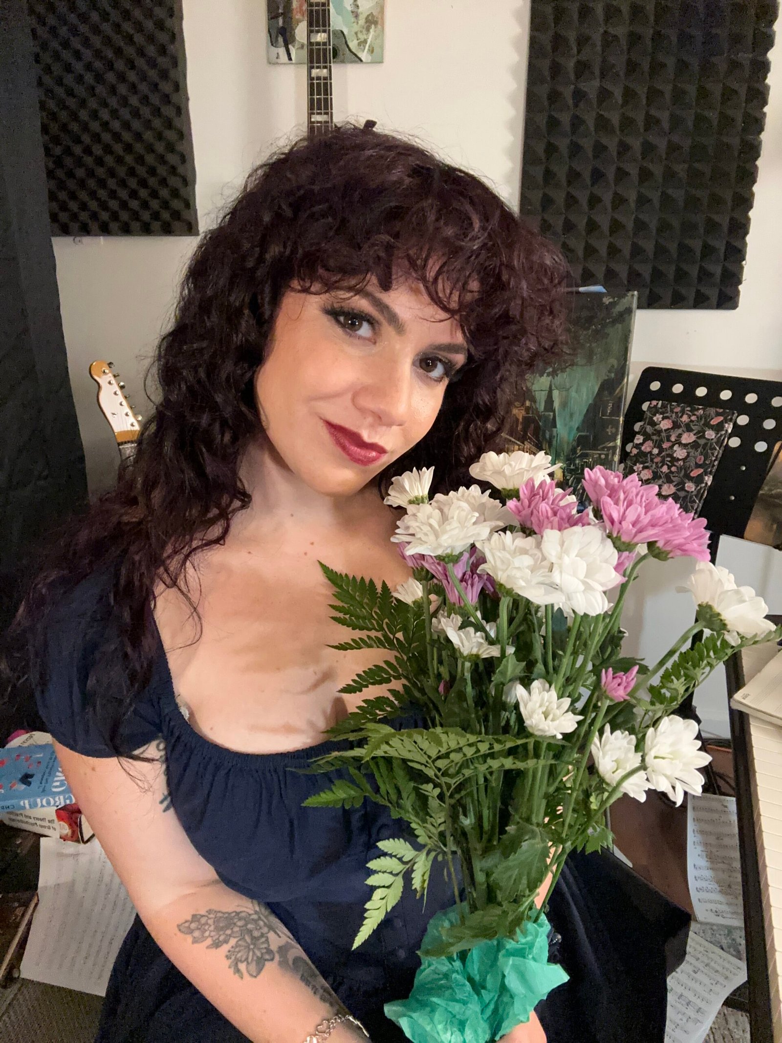 Bex Lindsey Is Turning Pain Into Power—and Music Into Medicine
