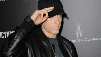 EXCLUSIVE: Robyn Dixon & Gizelle Bryant Blame Eminem For Mounting Costs EXCLUSIVE: Robyn Dixon & Gizelle Bryant Blame Eminem For Mounting Costs