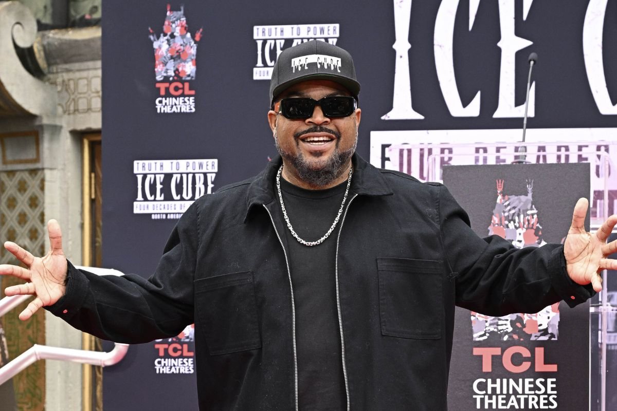 Ice Cube Reveals How A Typewriting Class Changed His Life Forever Ice Cube Reveals How A Typewriting Class Changed His Life Forever
