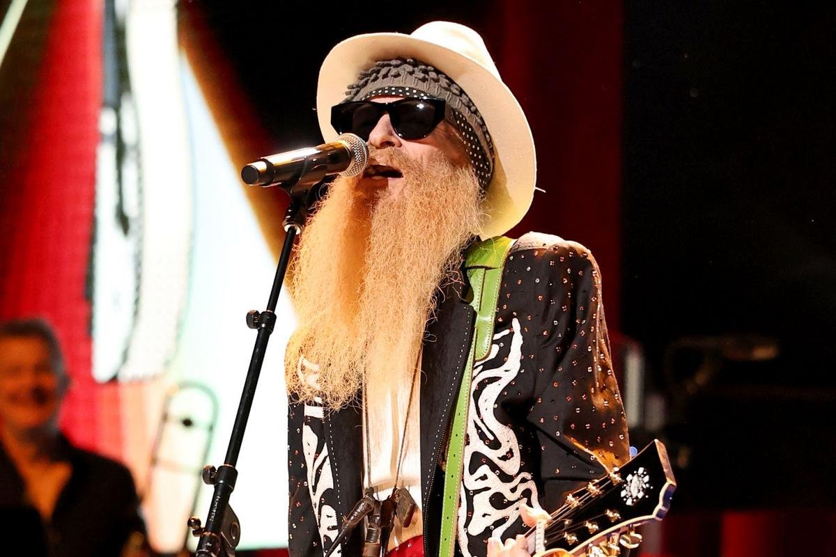 Billy Gibbons Defends ZZ Tops New Lineup: Were Still ZZ Top Billy Gibbons Defends ZZ Tops New Lineup: Were Still ZZ Top
