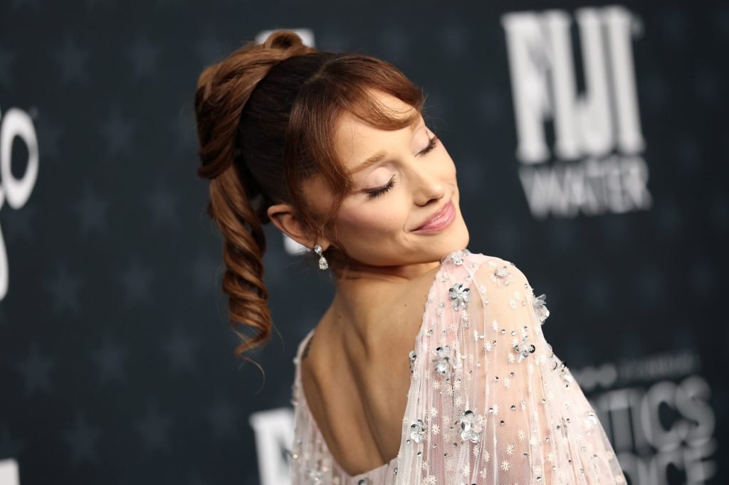 Ariana Grande Makes Heartfelt Tweak to Thank U, Next Lyric Dedicated to Ricky Alvarez in Final Eternal Sunshine Show