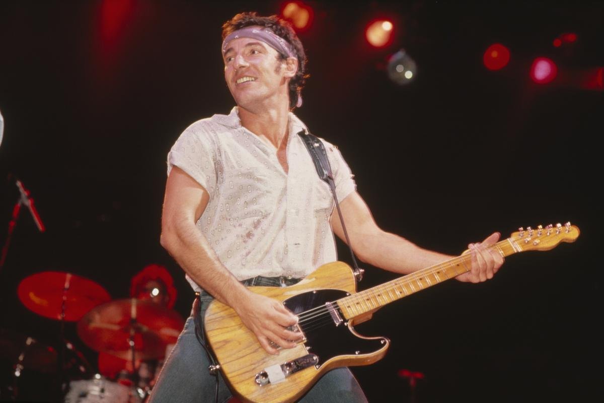 Bruce Springsteens Rejected Dancing in the Dark Video Can Be Yours