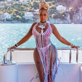 Mary J. Blige Slates End of 20-Date Las Vegas Residency at Park MGM Mary J. Blige Slates End of 20-Date Las Vegas Residency at Park MGM