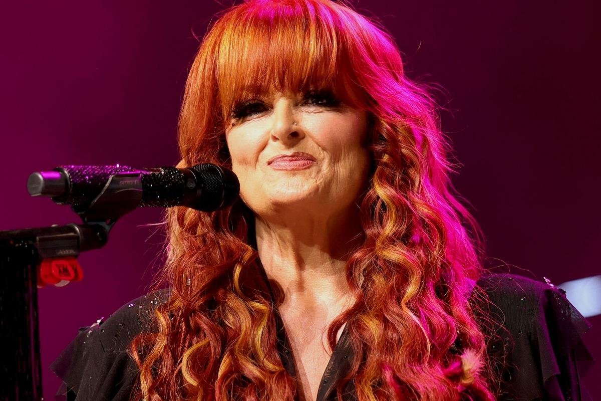 The Heartbreaking Truth Behind Wynonna Judds New Album – Including a Song For Her Late Mom Naomi The Heartbreaking Truth Behind Wynonna Judds New Album – Including a Song For Her Late Mom Naomi